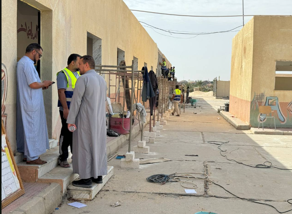 صيانة شاملة لمدرسة مالك بن أنس في الواحات